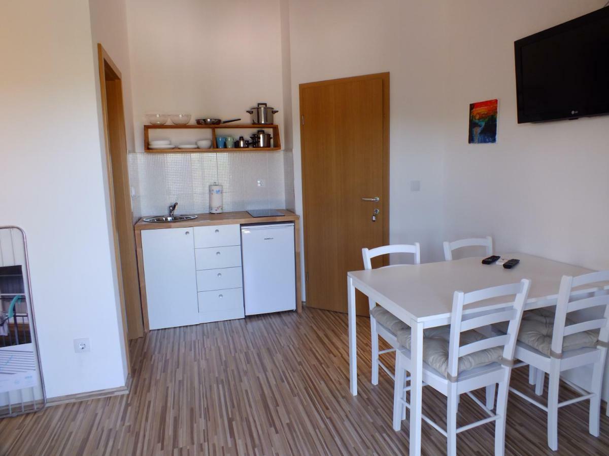 Apartmani Barisic Бродарица Экстерьер фото